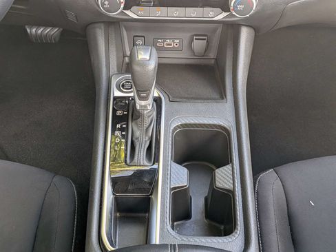 Used 2025 Nissan Sentra SV FWD image 17