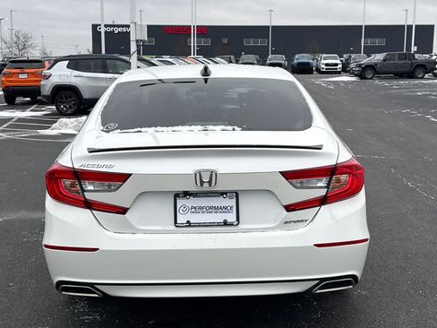 Used 2021 Honda Accord Sport image 4