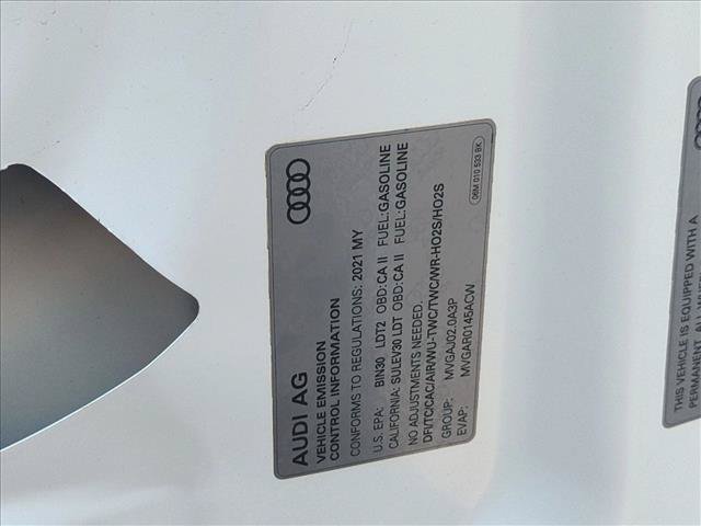 Used 2021 Audi Q5 e Premium w/ Convenience Package AWD/4WD image 27