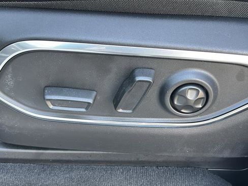 New 2026 Jeep Grand Wagoneer Limited w/ Rear Seat Video Group I image 19