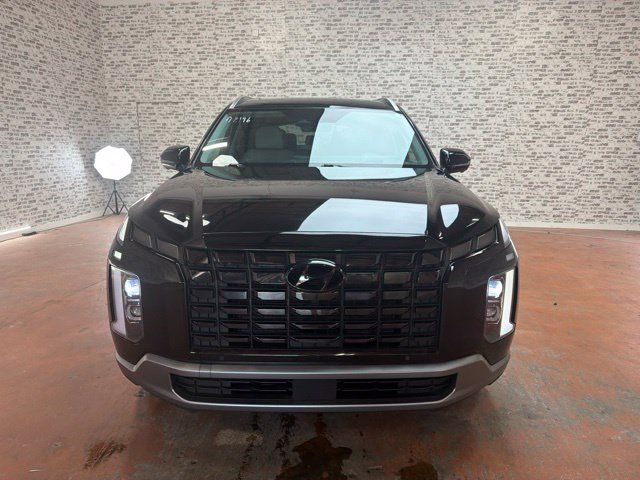 Used 2024 Hyundai Palisade SEL FWD image 2