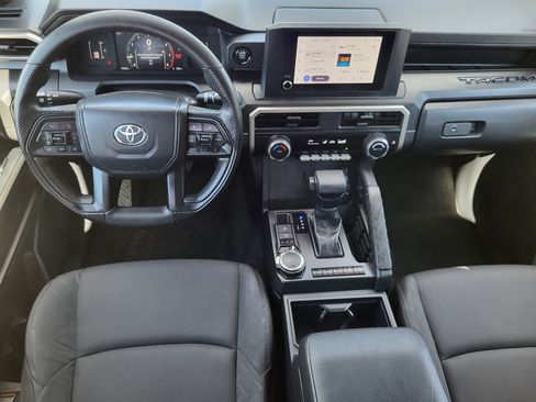 Certified 2024 Toyota Tacoma SR AWD/4WD image 21