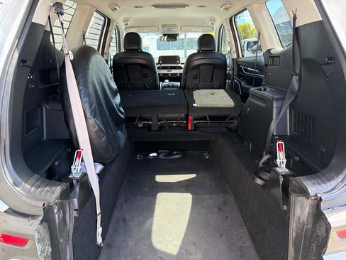 Used 2020 Kia Telluride LX FWD image 21