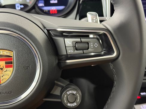 New 2026 Porsche Macan S image 20