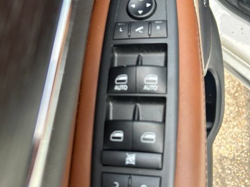 Used 2017 Jeep Grand Cherokee Summit w/ Platinum Series Group AWD/4WD image 16