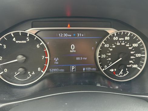 Used 2023 Nissan Altima 2.5 SV image 18