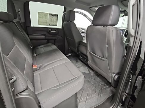 Used 2024 Chevrolet Silverado 2500 Custom w/ Custom Value Package image 30