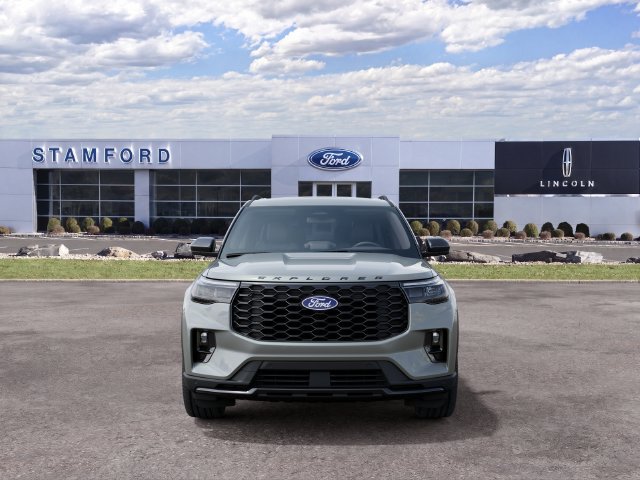 New 2027 Ford Explorer ST-Line AWD/4WD image 3