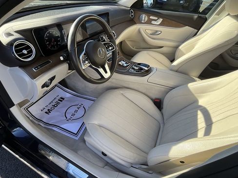 Used 2020 Mercedes-Benz E 350 4MATIC Sedan image 31
