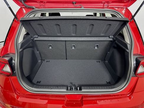 New 2026 Hyundai Venue SE image 35