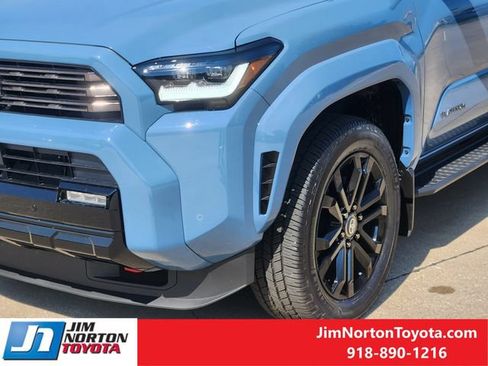 Used 2026 Toyota 4Runner Platinum AWD/4WD image 11