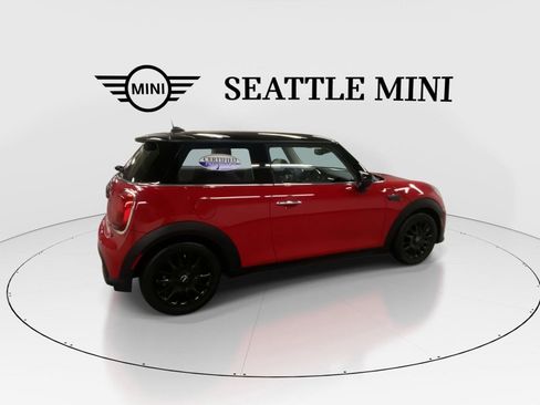 Used 2023 MINI Cooper 2-Door Hardtop FWD image 12