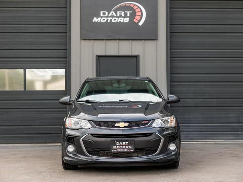 Used 2017 Chevrolet Sonic LT w/ Fun and Sun Package FWD image 2