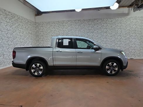 Used 2017 Honda Ridgeline RTL-T image 7