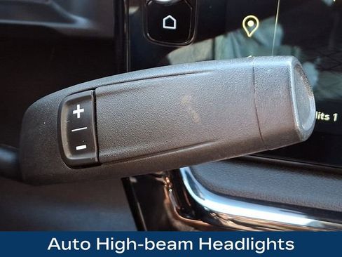 Used 2025 GMC Sierra 2500 AT4 image 20