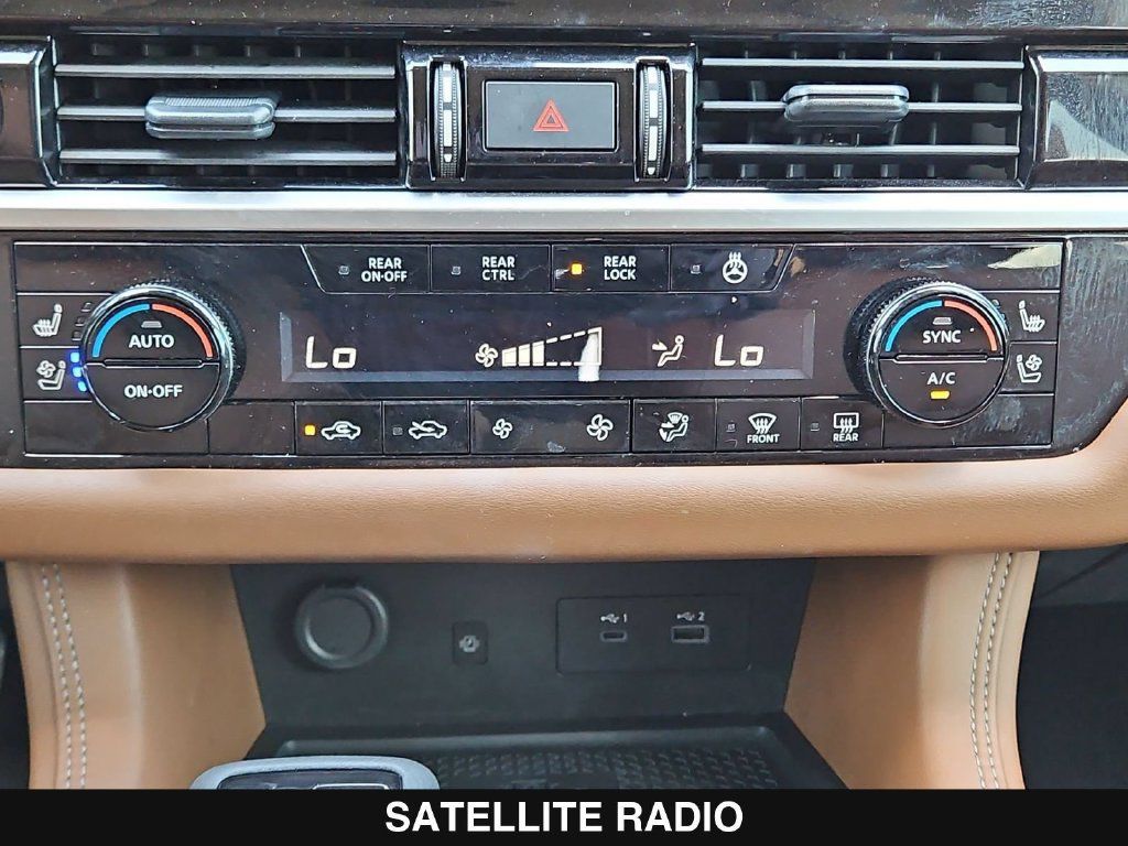 Used 2024 Nissan Pathfinder Platinum w/ Cargo Package FWD image 22