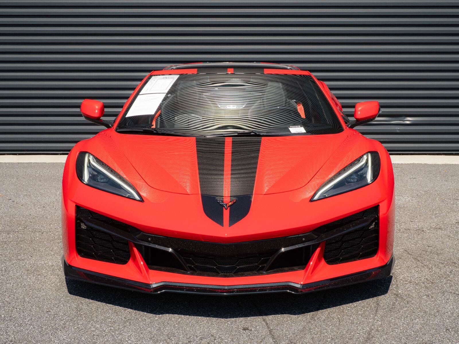 Used 2024 Chevrolet Corvette Z06 RWD image 26