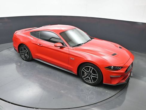 Used 2019 Ford Mustang GT RWD image 29