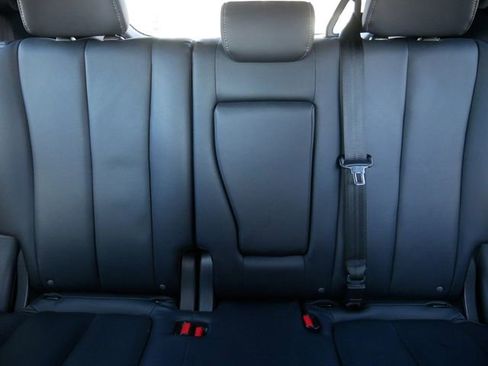 Used 2022 Mitsubishi Eclipse Cross SEL image 14