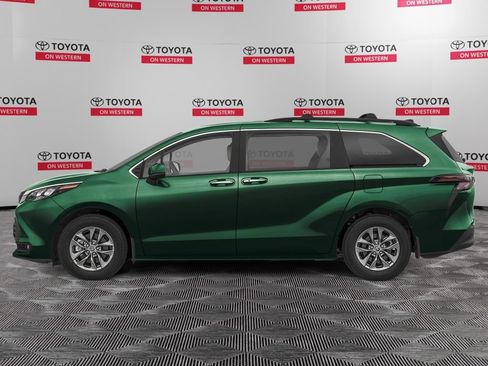 New 2026 Toyota Sienna XLE AWD/4WD image 3