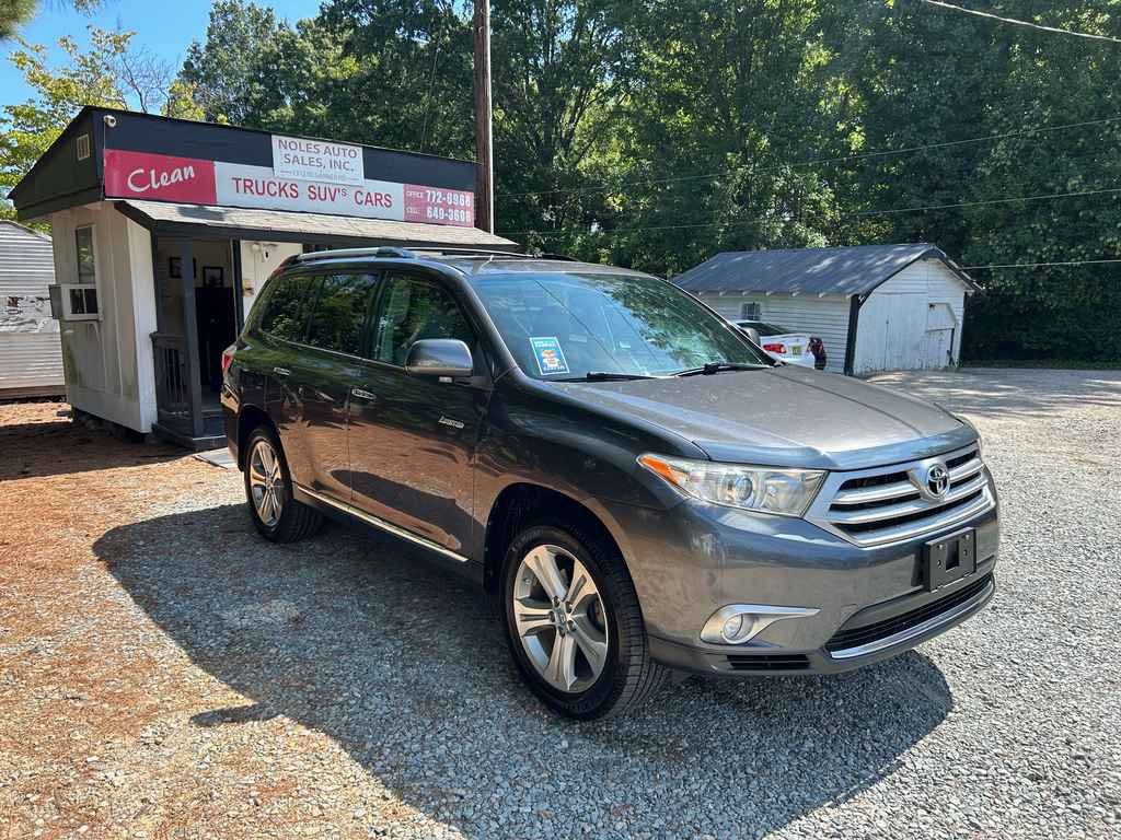 Used 2012 Toyota Highlander Limited w/ Tow Pkg AWD/4WD image 1