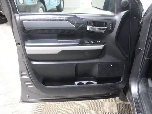 Used 2018 Toyota Tundra Platinum AWD/4WD image 15