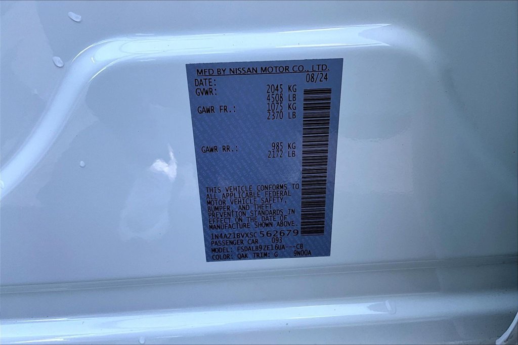 Used 2025 Nissan Leaf S FWD image 21