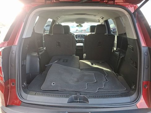 Certified 2023 GMC Acadia SLE image 29