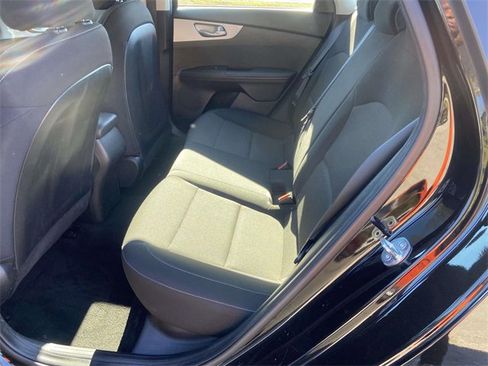 Used 2023 Kia Forte LXS w/ LXS Technology Package image 10