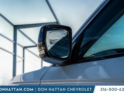 Used 2023 Jeep Grand Cherokee L Limited AWD/4WD image 30