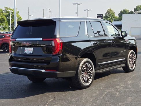 New 2025 GMC Yukon Elevation image 4