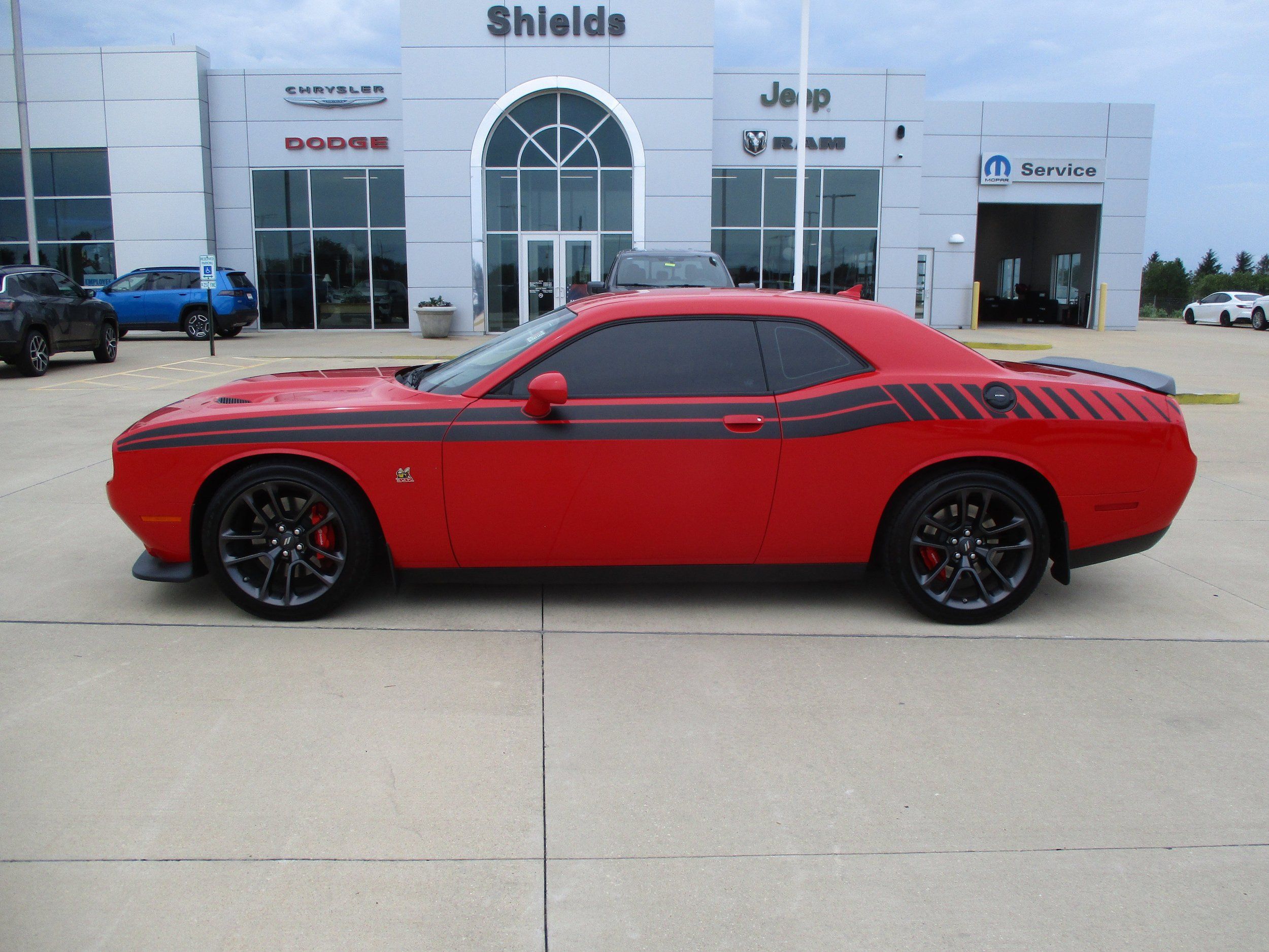 Used 2021 Dodge Challenger R/T Scat Pack RWD image 3
