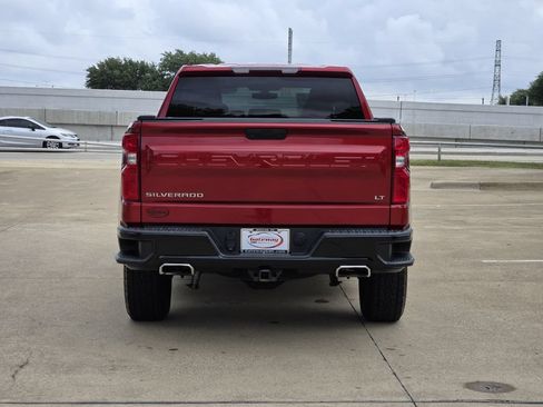 Used 2021 Chevrolet Silverado 1500 LT Trail Boss w/ Bed Protection Package AWD/4WD image 6