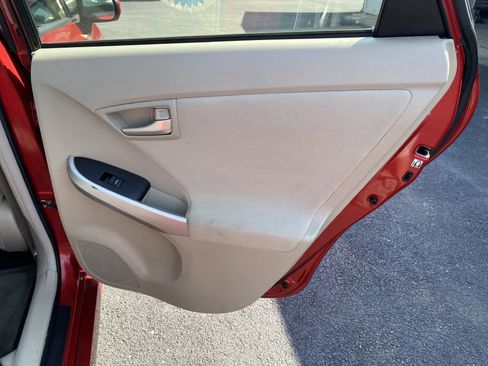 Used 2014 Toyota Prius image 21