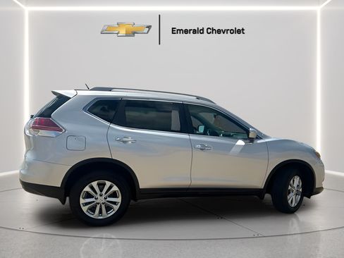 Used 2014 Nissan Rogue SV AWD/4WD image 4