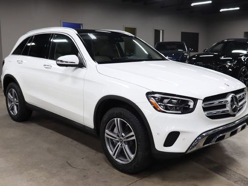 Used 2022 Mercedes-Benz GLC 300 image 7