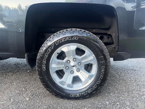 Used 2017 Chevrolet Silverado 1500 LT w/ All Star Edition AWD/4WD image 10