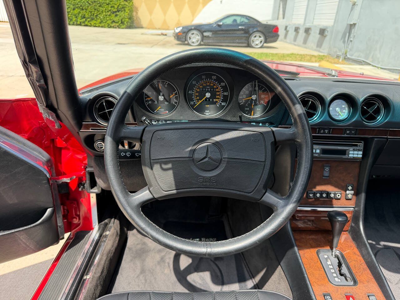 Used 1989 Mercedes-Benz 560 SL image 19