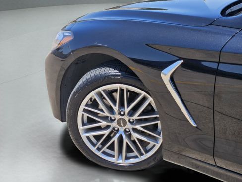 Used 2020 Genesis G70 2.0T RWD image 24