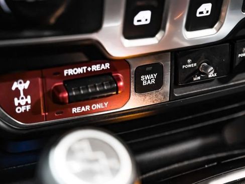 Used 2018 Jeep Wrangler Rubicon image 26