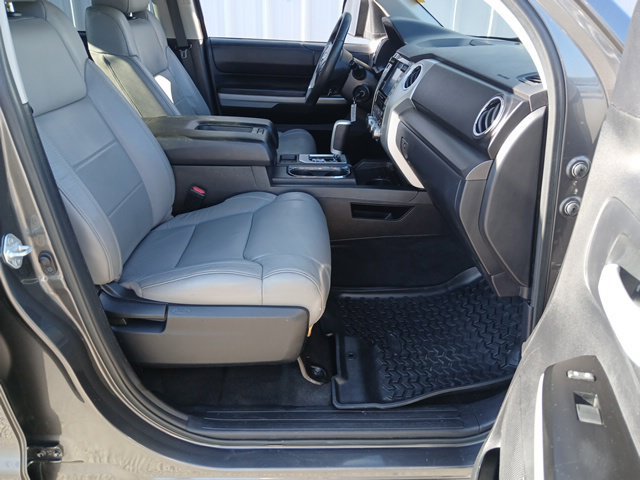 Used 2021 Toyota Tundra SR5 w/ SR5 Leather Package AWD/4WD image 27