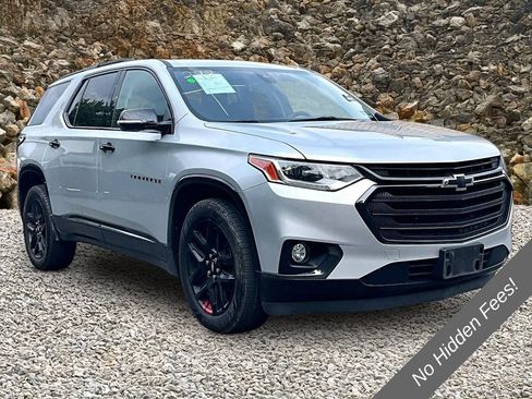 Used 2018 Chevrolet Traverse Premier w/ Redline Edition AWD/4WD image 9