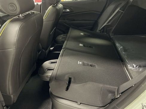 New 2026 Chevrolet Trax ACTIV w/ Sunroof Package image 24