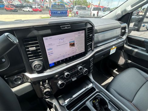 New 2026 Ford F250 Lariat w/ Lariat Ultimate Package AWD/4WD image 33