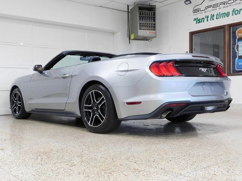 Used 2020 Ford Mustang Premium image 14