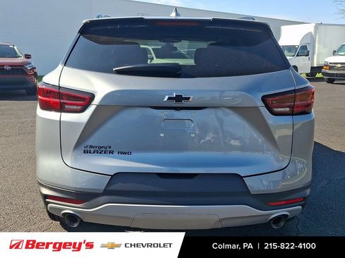 Used 2023 Chevrolet Blazer LT w/ Midnight/Sport Edition AWD/4WD image 6