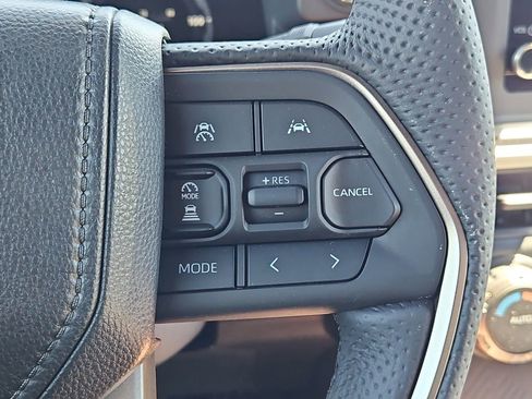 New 2026 Toyota Tacoma TRD Off-Road AWD/4WD image 17