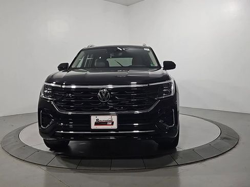 New 2026 Volkswagen Atlas SEL Premium R-Line image 8