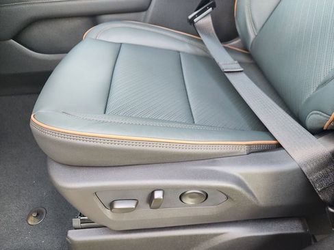 New 2026 GMC Yukon AT4 w/ LPO, Floor Liner Package image 17