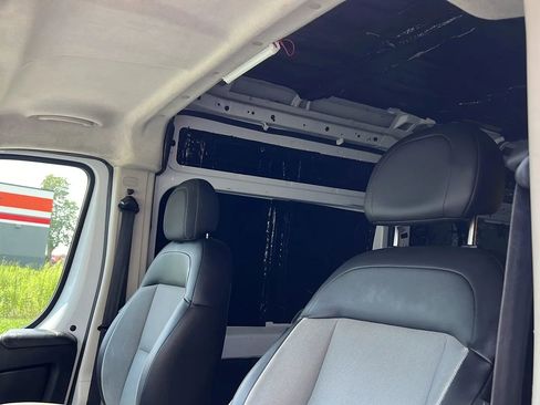 Used 2016 RAM ProMaster 2500 image 11